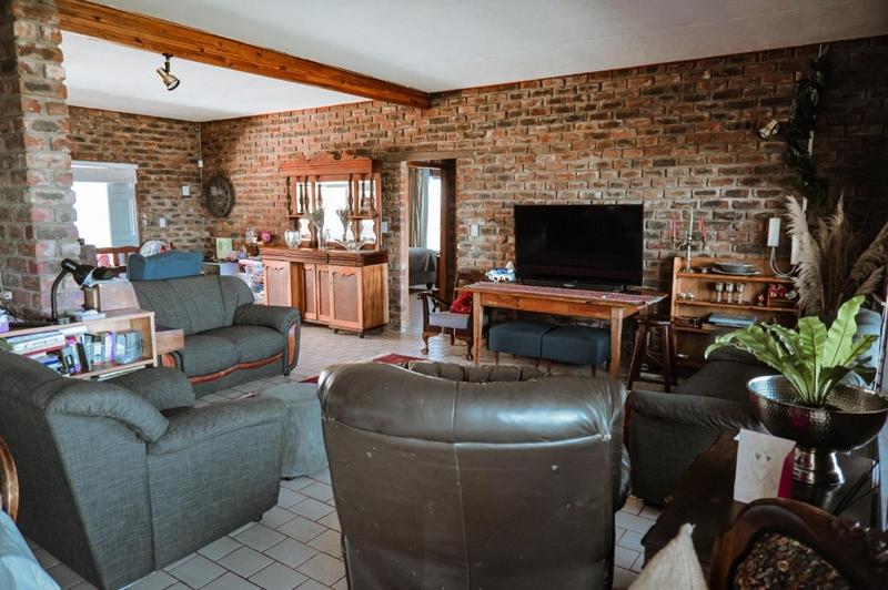 5 Bedroom Property for Sale in Dana Bay Western Cape